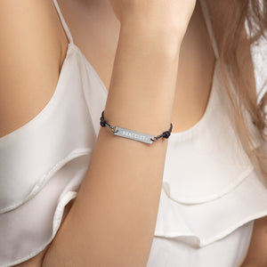 "BRACELET" Textilarmband mit silberner Gravurplatte und eigenem Wunschtext