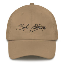 Laden Sie das Bild in den Galerie-Viewer, &quot;SIGN&quot; SIFU CLOTHING Cap in hellen Farben